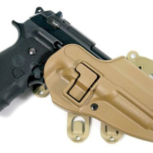 Plataforma S.T.R.I.K.E. CQC con funda SERPA para Beretta