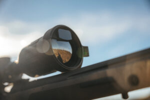 Lifestyle-visor-Hikmicro-Stellar-SX60LS-detalle-telemetro-scaled-1-300x200 Tienda de Caza - Tu coto